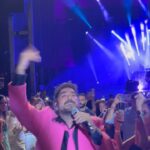 Antonio Orozco Instagram - Lo vivido este fin de semana ha sido muy fuerte y pensar que me queda todo un verano así 🫶🏼 gracias @starlitefestival #Marbella próxima parada @sonsdelmon en #Roses #girona me acompañas?