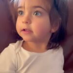 Antonio Orozco Instagram - Papá Noel me ha traído distintos poderes ….. ❤️❤️❤️