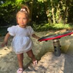 Antonio Orozco Instagram - Míralá. Rima con todo ! El amor de mi vida ..