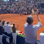 Antonio Orozco Instagram - Lo que se vivió ayer en #Barcelona con @carlitosalcarazz es sencillamente inexplicable. Tiene una capacidad sobrehumana, una derecha a modo de látigo y una fuerza digna de súper héroe. Que grandioso el tenis español ….. #tennis #tennisplayer #tennislove #winner #ganó #deporte #vida