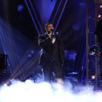 Antonio Orozco Instagram - Solo puedo dar las gracias a todos y cada uno, incluidos los espectadores, a los y las que formáis parte de la gran familia de @lavozantena3 por hacerlo tan y tan especial ❤️ hasta muy pronto!!