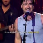 Antonio Orozco Instagram - ¿Adivináis el año y la canción?🤔 Os dejo algunas pistas: 1. Pertenece al álbum Semilla Del Silencio. 2. Este concierto fue en la sala Luz de Gas de Barcelona. 3. Yo tenía unos…. 3 años menos🤣