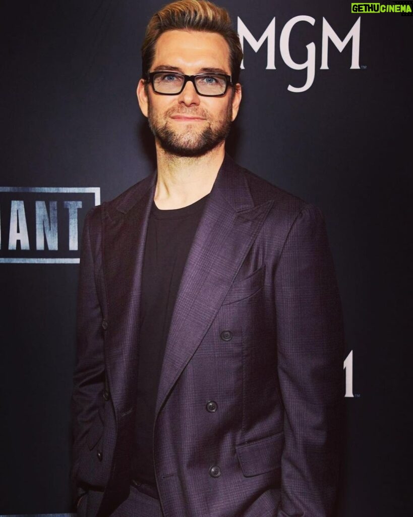 Antony Starr Instagram - Great premiere evening for @thecovenantmovie last evening. Amazing story from the forage that is @guyritchie , anchored solidly by JG and @darsalim1 . Proud to be a part of this amazing film. Go check it out this week! #covenantmovie Styled by @styleitholmes Groomed by @davidcoxhair