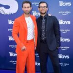 Antony Starr Instagram - Thank you Paris!!! What a great night!!! Premiere was a blast and we can’t wait to let this new season loose on the world, June 3rd. We have an amazing team on this show from the writers to the super suit makers to the craft services team and everyone in between, before and after!! All the hard work of everyone involved was seen by a select group last night and it was great to represent the amazing team that make this show. #theboystv @primevideo @sptv We were down a few of the troops , inevitable with a large cast,- they were missed, but there in spirit and on the big screen! ( @karlurban @jessietusher @itsnatemitchell @erinelairmoriarty @jack_quaid @lazofficial Paris, France