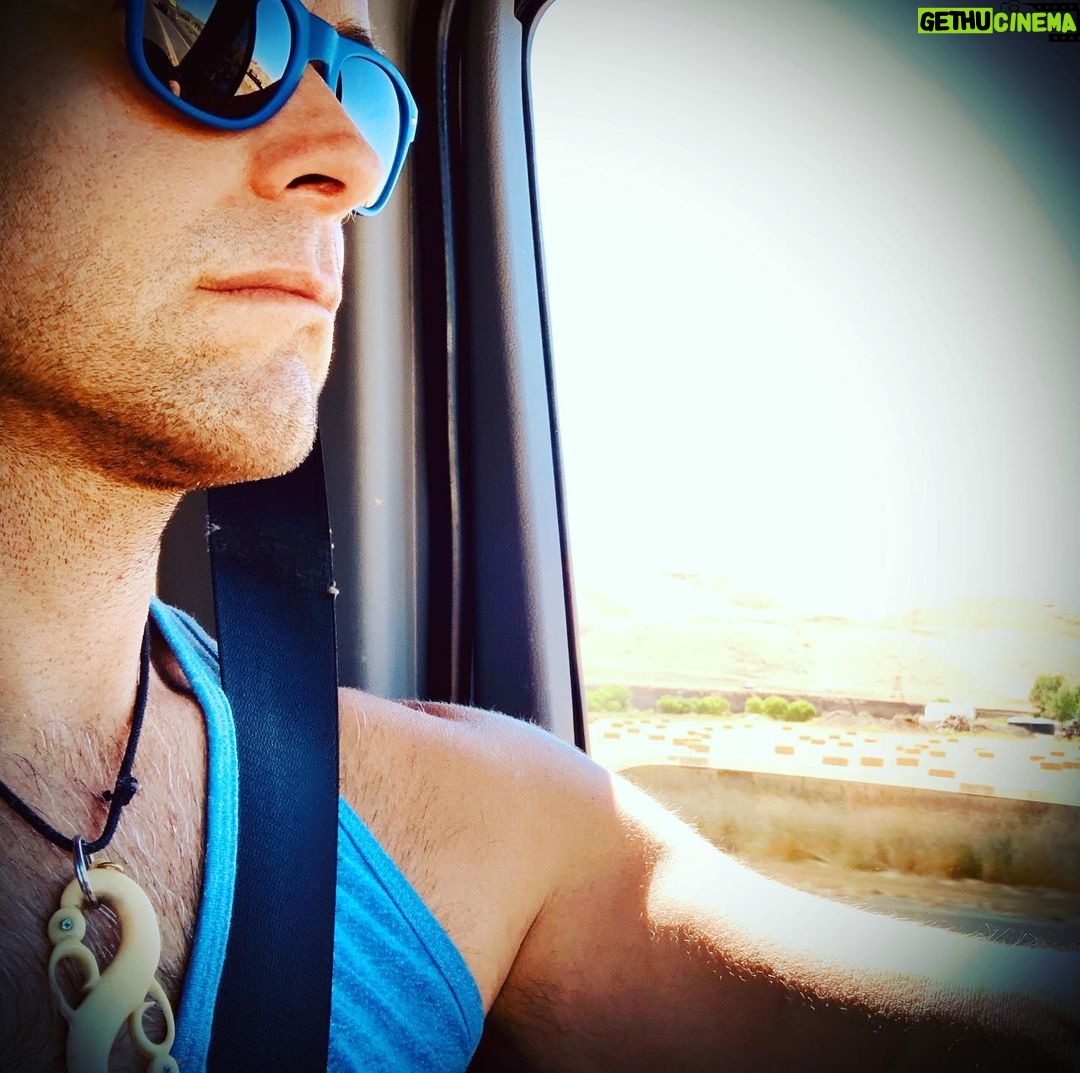 Antony Starr Instagram - God damn i cannot wait to get back on the road with the pooch. It’s where we feel most “us”. Moving forward, nowhere to be, waves to get and new people to meet. The van is called “Mara Donna” - after two ageing divas....who shall remain nameless - and has so far given us great times. Again soon. #ontheroad #homelander #eatmydust #soonagain The Mojave