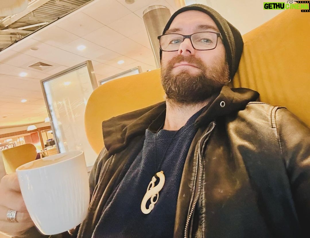 Antony Starr Instagram - Coffee in an airport lounge…strikes over, back to work. Good things ahead for all!!! Chins up out there! Whoever needs to hear it- this too shall pass xo (I know a lot of people close to me and not so close are going through a lot right now)