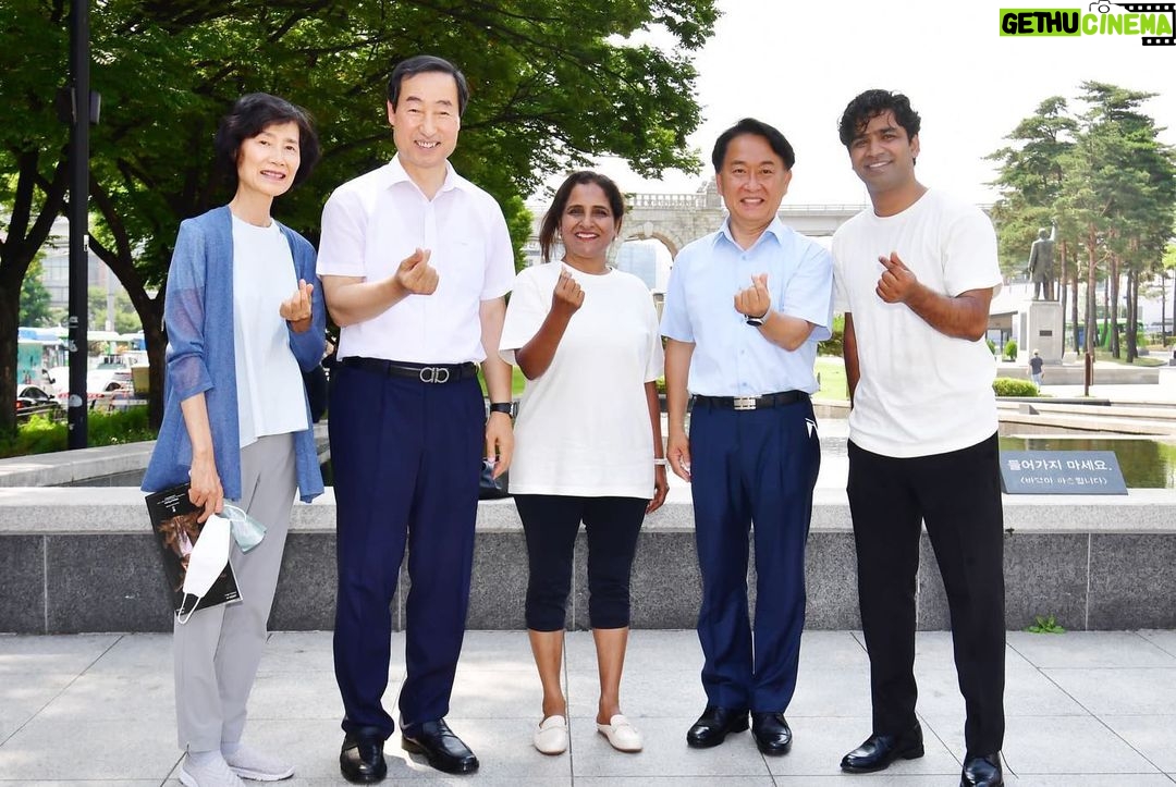 Anupam Tripathi Instagram - Yoga for humanity๐๐ Happy 8th International Day of yoga ๐งโโ๏ธ. Today I participated and celebrated the International Day of Yoga in an event organized by an Indian embassy,seoul(ROK). Yoga is helping and uniting the world in the pursuit of good health,well-being and peace โ๏ธ #8thinternationalyogaday #์ฃผํ์ธ๋๋ฌธํ์ @indiainrok