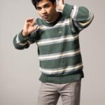 Anupam Tripathi Instagram - It was a laughter day 😆 Spontaneous modeling :-) Photo credit @geliodor 👏 @studio_v_seoul 🙏