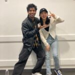 Anupam Tripathi Instagram - Joyful moments with actor @j0i3n2a9 배우님 after watching her incredible performance in the theatre play #Faust #공연파우스트 🎭 I got her autograph in 2017 while shooting #그냥사랑하는사이 #드라마 with her . she was so kind, generous and supportive during that time :-) So much to learn :-) thank you 배우님 공연 너무 잘 봤습니다 :-) 축하해요 🙌😃 #theatre #theatreperformance #faust #공연파우스트 #한국공연 #최고다👍 LG Arts Center