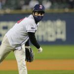 Anupam Tripathi Instagram - Thank you DoosanBears 🙏 @doosanbears.1982