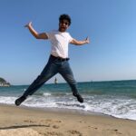Anupam Tripathi Instagram - Feeling Beautiful in Busan :-) {부산 ~산 중에 최고의 산 ~부산 }🤪 Happy Happy 😃 with my brother @pyungjo_b 🙌 #busan #busantrip #busantravel