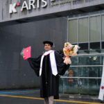 Anupam Tripathi Instagram – 졸업이다👨‍🎓:-)
Finally i graduated 🥳 👨‍🎓🙏
Journey from KV(kendriya Vidyalaya) to Karts(한국예술종합학교) 👨‍🎓🙏👨‍🎓

I dedicate this achievement of mine to my father Shri R.S .Tripathi. He would have been so proud that his son finally finished his studies:-) 

I know he is always watching me from somewhere within me and guiding me to move forward as life happens to me in good,bad,ugly but  finding a way happily through it.
Love you Miss you and always wanted to say you Thank you Papa :-)

And I also want to say that It’s the  blessings of my mother,my family,professors,teachers,friends who all guided me to work on self, improve and grow better through education:-)

Thank you AMA global scholarship to give me the opportunity to learn the craft which I enjoy the most Acting 🎭:-)

한예종 연기과 늘 고맙습니다 🙏:-)

Thank you 🙏 
Anupam is so happy today 😃😃😃:-)

@karts.global
pc @mikastoerkel thanks brother :-) 한국예술종합학교 석관캠퍼스 Korean National University Seokgwan Campus