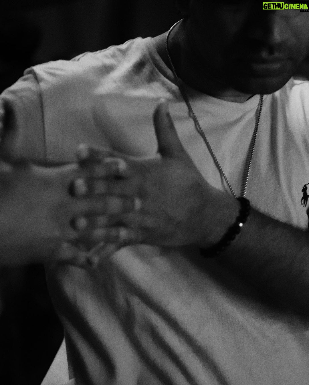 Anupam Tripathi Instagram - As someone said somewhere “power of moving comes from power of staying” So if you wanna stay calm and composed let your body move through dance or music or whatever you love to do :-) be joyful 😃 pc thanks to @mikastoerkel :-)