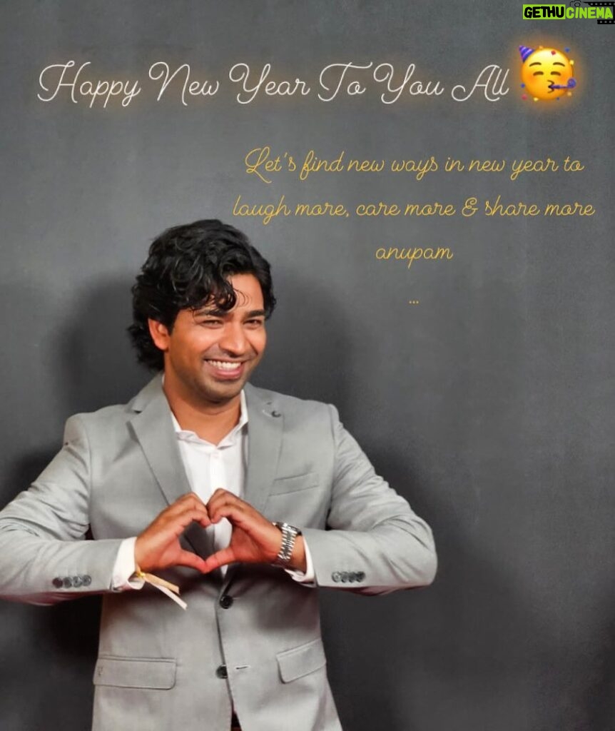 Anupam Tripathi Instagram - Happy New Year To You All 2024 🙏 Stay Happy & Stay Healthy in 2024 :-)