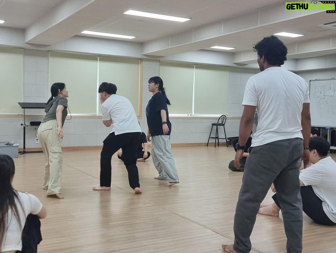 Anupam Tripathi Instagram - ๐ญTheatre Workshop ๐ญ Few moments of my Theatre Workshop on Acting ๐ญ which I conducted recently in Seoul with all these brilliant students who are on the path of achieving their dreams through hard work and dedication:-) Thank you for this wonderful time๐ Special thanks to ๊ถ์์ฅ ์ ์๋ @okkwony ๐ creating this opportunity of sharing :-) Helping hand as always ๊นํ์กฐ ํ @pyungjo_b ๐:-) I do enjoy sharing and through sharing ~ learning back ๐คช #theatreworkshop #acting #actor #theatregames #studentlife #sharingandlearningtogether #learnandgrow #play #enjoy ๐ญ ํ๊ตญ์์ ์ข
ํฉํ๊ต ์๊ด์บ ํผ์ค Korean National University Seokgwan Campus