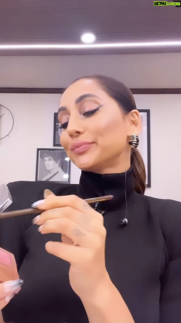 Anusha Dandekar - 61.3K Likes - It’ll go away… 💅🏼