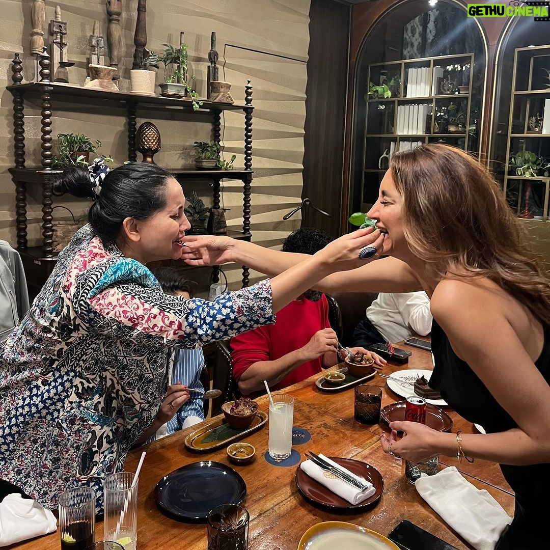Anusha Dandekar Instagram - Happy Happy Birthday my not so little sister… ❤️ Wishing you a world of Magical things and truck loads of happiness and love. To the kindest heart I know, we are all so lucky to have you. May this year be your bestest yet. Thank you for always talking me through my things… and also trying to teach me when to say it in my head first, still working on it hehe… go shine even brighter Goosi, with your big heart and your insane talent. 3 taps forever ♾️ Ps. SWIPE till the end to hear my favourite voice sing my favourite song 🥹🫠⭐️