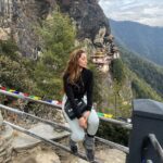 Anusha Dandekar Instagram - Radiate boundless love towards the entire world… ❤️ Buddha 🙏🏼 Thankyou to my V Day most incredible tour guide Phuba, I already love you! If anyone goes to Bhutan please only contact @pelyangbhutantours and Phuba +975 17 80 47 96 🤍✨