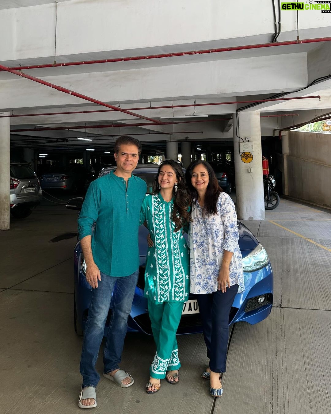 Anushka Sen Instagram - Mahashivratri π§Ώπ