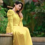 Anusree Instagram – Confidently flaunting in vibrant yellow dress !!!💛

MaH @pinkyvisal 
Assistant @nidhinmaniyan 
Click @saneshphotography 
Outfit @alankaraboutique 
Video @saneshphotography 
Edit @the.solitarian