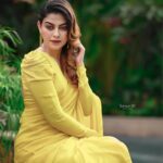 Anusree Instagram – Confidently flaunting in vibrant yellow dress !!!💛

MaH @pinkyvisal 
Assistant @nidhinmaniyan 
Click @saneshphotography 
Outfit @alankaraboutique 
Video @saneshphotography 
Edit @the.solitarian