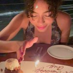 Any Gabrielly Instagram - This goes out to all the bouncers I’ve tricked before ✨✨✨ Obrigada por todo o carinho no meu aniversário, esse ano foi o mais complexo da minha vida e eu sou muito grata por ter pessoas queridas e fãs tão incríveis pra me acompanharem durante ele. 21 vem com força, com música, muitas baladas e acima de tudo com muito amor. Obrigada do fundo do meu 🤍 Los Angeles, California