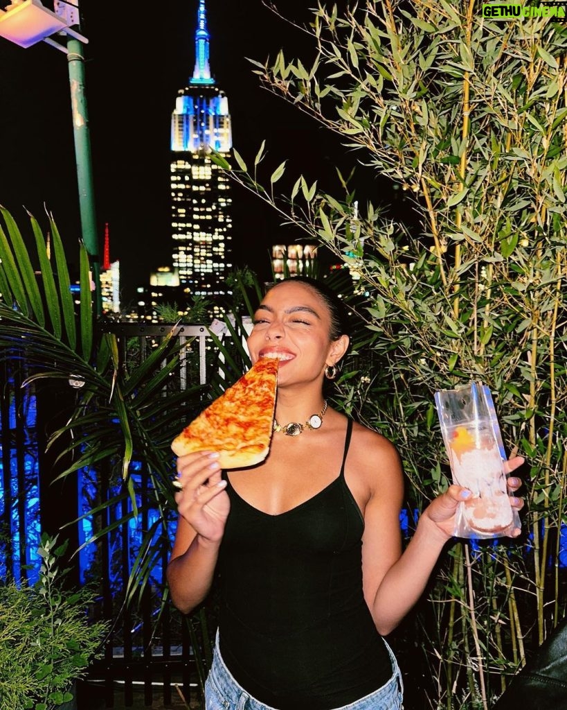 Any Gabrielly Instagram - better bitches better money better pizza 🗽 New York, New York