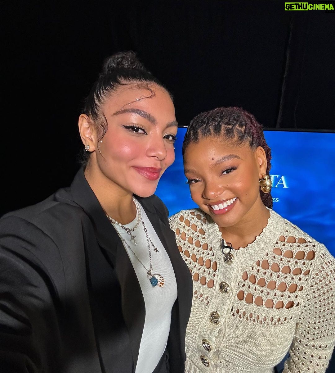 Any Gabrielly - 222.7K Likes - Tem Any Gabrielly Convida edição especial vindo aí! 🧜♀️🥹✨ Foi tão mágico e inspirador conversar com esses artistas tão incríveis e fazer parte de um tiquinho da história desse filme tão revolucionário. Em breve, pra vocês, com muito amor 🤍 #AnyGabriellyConvida