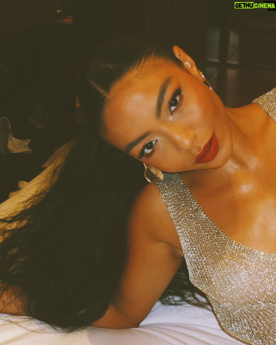 Any Gabrielly - 230.6K Likes - Baile do BB 2023 🪩
——————————————————
@betopacheco77 parabéns pelo evento lindo! Foi um prazer participar desse ano 🤍