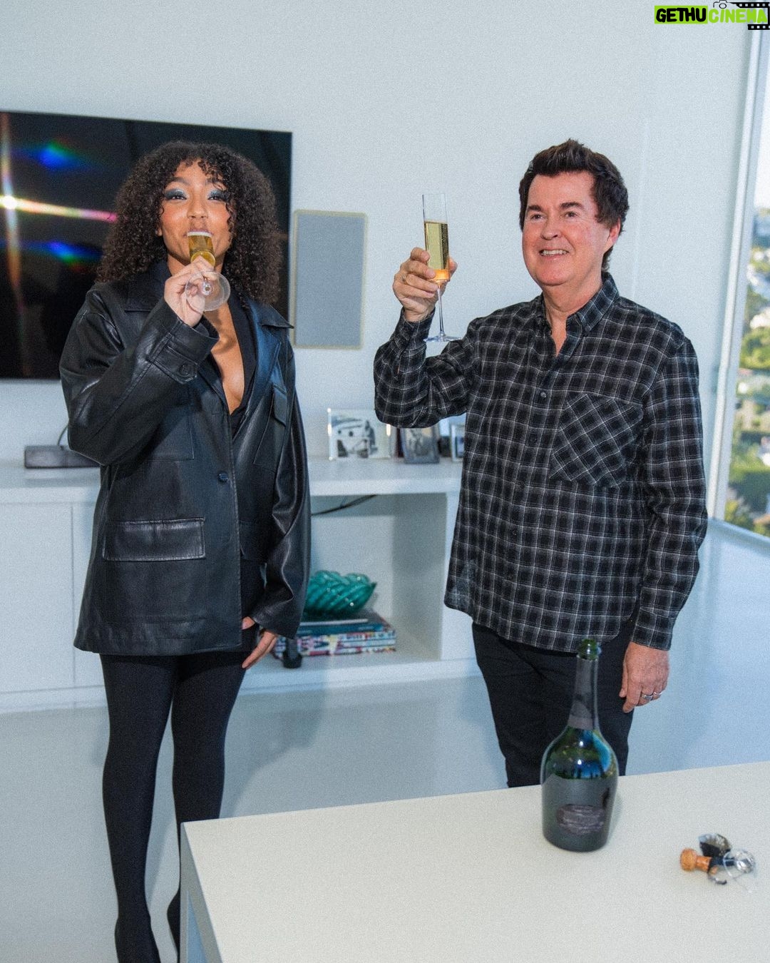 Any Gabrielly - 271.1K Likes - A special thank you to Simon Fuller, who has put so much trust in me from day 1 ✨🥂So excited for the future and cheeeeeers!