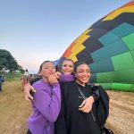 Any Gabrielly Instagram - Feliz dia internacional da mulher 🌹 Hoje minha gratidão estão nas mãos de cada mulher que passou pela minha vida, cada uma que me ensinou um pouco mais sobre como andar pelo caminho que eu quiser, independente de qual ele seja. Tenho muita sorte de estar entre lobas e ter tanta troca com elas. Um carrossel não é o suficiente pra honrar todas as professoras, tias, avós e anjos que me guiaram até aqui. Se tenho força é porque tenho todas vocês como alavanca e vou levar as lições que aprendi o mais longe que eu puder, obrigada por tanto! ❤️