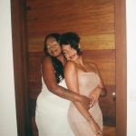 Any Gabrielly Instagram - Feliz dia internacional da mulher 🌹 Hoje minha gratidão estão nas mãos de cada mulher que passou pela minha vida, cada uma que me ensinou um pouco mais sobre como andar pelo caminho que eu quiser, independente de qual ele seja. Tenho muita sorte de estar entre lobas e ter tanta troca com elas. Um carrossel não é o suficiente pra honrar todas as professoras, tias, avós e anjos que me guiaram até aqui. Se tenho força é porque tenho todas vocês como alavanca e vou levar as lições que aprendi o mais longe que eu puder, obrigada por tanto! ❤️