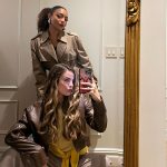 Any Gabrielly Instagram - DONZELAS 🩷 entrevistamos a @milliebobbybrown a convite da dona netinha 👑 SERÁ QUE ELA CHAMA DE BISCOITO OU BOLACHA? o filme está PERFEITO e a entrevista sai em breve 👀 @netflixbrasil 🎥 we interviewed millie, talked about growing pains, the importance of family, going through girlhood, and had her weigh in on a 🍪 debate — DAMSEL is perfect and we had so much fun today! thank you to @netflix and millie :) 👸 New York City