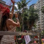 Any Gabrielly Instagram - Ainda não consigo parar de pensar sobre ontem. Que momento lindo homenageando Caetano e cantando para 100k pessoas na cidade que cresci. Viva o carnaval de Rua! ✨ obrigada obrigada obrigada @blocotaradonivoce São Paulo, Brazil