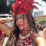 Any Gabrielly Instagram - Ainda não consigo parar de pensar sobre ontem. Que momento lindo homenageando Caetano e cantando para 100k pessoas na cidade que cresci. Viva o carnaval de Rua! ✨ obrigada obrigada obrigada @blocotaradonivoce São Paulo, Brazil