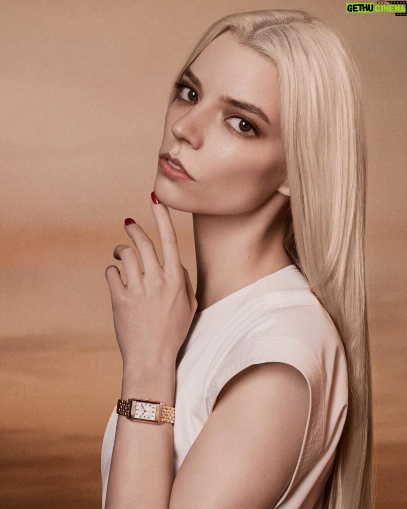 Anya Taylor-Joy Instagram - ⏳Turn to the extraordinary with #Reverso ⌛️