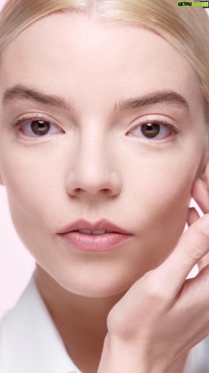 Anya Taylor-Joy Instagram - This is more than a rose. Watch the resilient power and beauty of the legendary Rose de Granville come to life with @anyataylorjoy. • #DiorBeauty #DiorPrestige #TheReverseCream