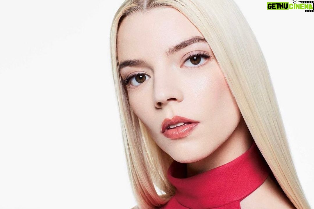 Anya Taylor-Joy Instagram - 🌺Arranque el fin d chicos🌺