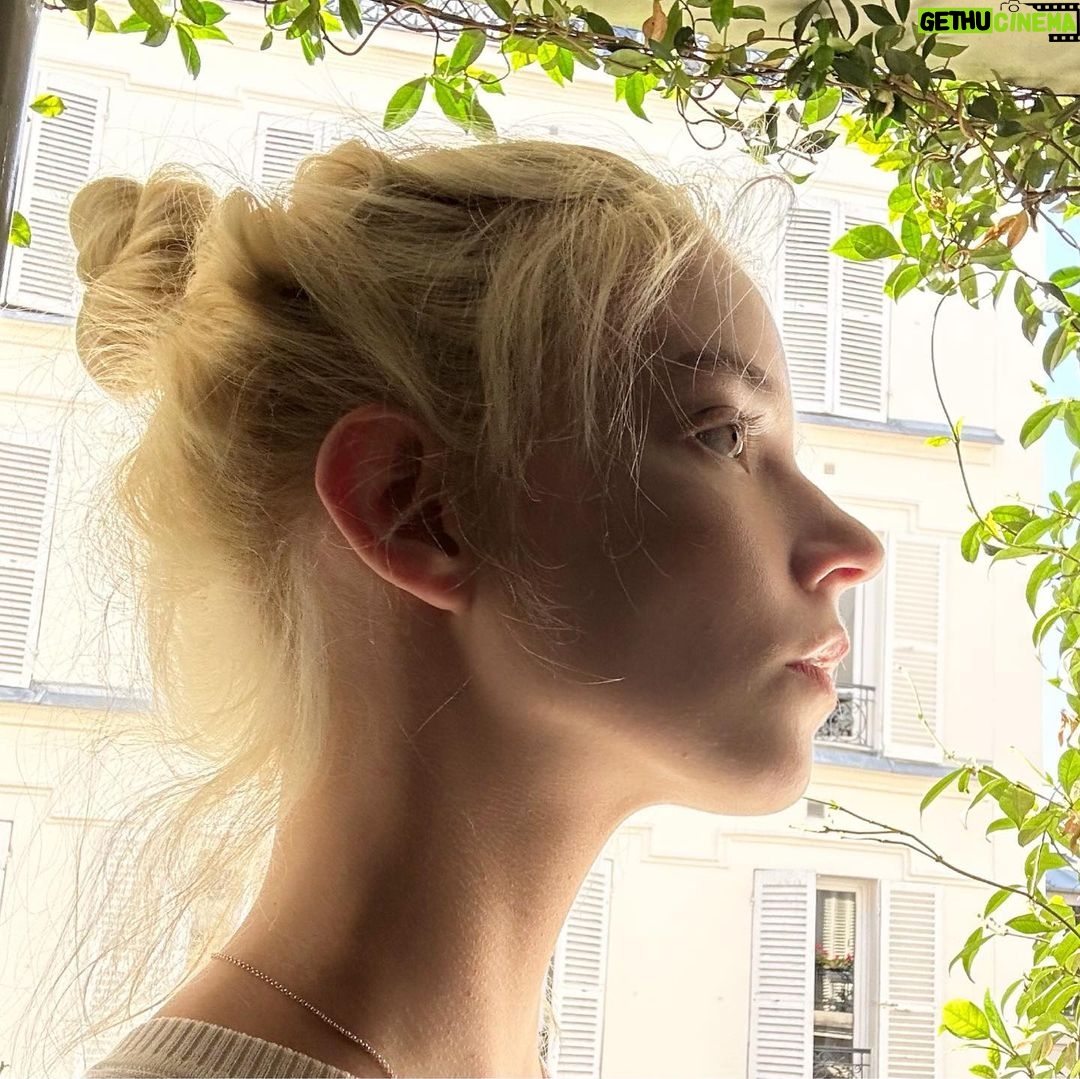 Anya Taylor-Joy Instagram - Vague de chaleur