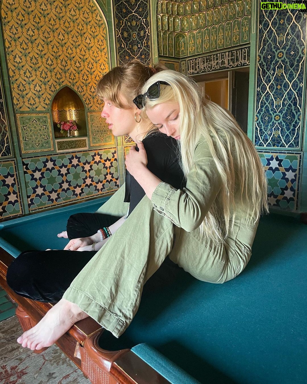 Anya Taylor-Joy Instagram - My baby girl got married yesterday. Being by your side all these years and your maid of honour has been nothing short of a privilege and your existence, nothing short of a miracle. I am so PROUD of the woman you’ve become. If you’re ever in any doubt- I have loved you and will love you, forever. CONGRATULATIONS LIL SPICE MONKEY! You truly were the most beautiful bride 💋♥️👯♀️ San Francisco, California