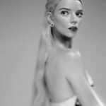 Anya Taylor-Joy Instagram - 🩸 Thanks for talking to me about all things blood and dirt related @latimes 💋 📸 by the lovely @jlcvisuals