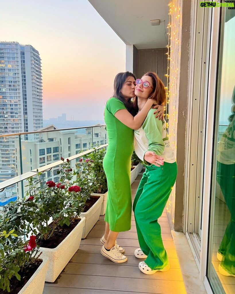 Aparna Dixit Instagram - Reunited after 4 months with the one I use to meet every 4 days 💚 All happy and green now🫶🏻 Welcome back to your safe space 🤗
