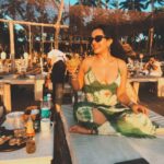 Apoorva Arora Instagram – Thala-ssa for a reason 🌻 💚 

📸- @raksha.kumawat Thalassa Greek Traverna Restaurant