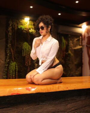 Apsara Rani Instagram - I’m not Bossy,
I’m the Boss😎
.
.
.
Directed by @rgvzoomin 
Captured by @andyphotography_official