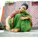 Apsara Rani Instagram - I like the inspiration of the first take.. - Clint Eastwood #looktest #apsararani #actorlife #southindiancinema #telugucinema #actor #saree #indiantradition