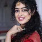 Apsara Rani Instagram - Muhuratham puja at Balaji Temple, filmnagar🙏🏻❤️ Production- Vinuthna Celluloid India- Production No.1 Direction- Krishna Babu Hyderabad