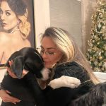 Aracely Arámbula Instagram – 😍♥️🙏🐶🐾♥️ compartiendo AMOR 😻 CON Mi hermosa adoptada rescatada de la calle mi NALITA 😍 Y EL PEQUEÑO BRUNO 😍🎅♥️🐶🙏🐾