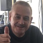 Aracely Arámbula Instagram – Hoy en un día tan hermoso y especial quiero compartirles este video que me hace vibrar el corazón ya van hacer 5 meses de tu partida Papá y mi corazón no había podido compartir mi sentir porque ha sido un tiempo muy difícil donde he aprendido muchas cosas no dejas de enseñarme cada día de tu mano con la fuerza del Amor hoy quiero honrar tu vida y darte GRACIAS como todos los días por tanto Amor Y tantas bendiciones vividas no me falto decirte nada solo extraño demasiado tus abrazos y tus besos toda una vida protegida y llena de tu amor que hoy a 3 días de cumplir 5 meses de tu partida apenas puedo decirles a todos ustedes mi #Arafamila bella GRACIAS por sus mensajes de aliento de cariño y apoyo han sido muy importantes para darle fuerza a mi corazon dias buenos días tristes días que duelen pero tomando lo mejor de cada momento vivido que han sido muchos solo quiero decir GRACIAS A MI PADRE QUE SIGUE SIENDO EL MEJOR QUE DIOS ME PUDO REGALAR🙏✨❤️ EL MEJOR PADRE Y ABUELO GRACIAS SIEMPRE AQUÍ TE VEO CADA VEZ QUE TE EXTRAÑO EN ESTE BELLÍSIMO VIDEO DONDE ME ACOMPAÑARON MI MAMA Y TU A CANTARLE A NUESTA VIRGENCITA 🙏✨🎤 Y DONDE TE PUEDO SEGUIR ABRAZANDOTE FUERTEMENTE CON MI ALMA 🙏✨GRACIAS CADA DÍA CELEBRAMOS TU VIDA ETERNA PAPÁ ✨🙏✨🕊❤️ TE AMAMOS Coquito Leo Meny Leito Isela Migue Dany y yo ❤️❤️❤️❤️❤️❤️❤️❤️🙏✨✨✨✨✨✨✨✨✨✨y siempre te veo con eses gusto cómo estás en la foto final de este post así dicendome TODO ESTÁ BIEN !!!! A echarle ganas ❤️❤️❤️❤️❤️❤️👍🙏