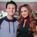Aracely Arámbula Instagram - Nuestro adorado Rafa en @madrastra_oficial gran capítulo el de ayer 🙏🏻♥️👌🏻👏🏻👏🏻👏🏻 mi EMI querido mi niño bello y súper Talentoso que lindo proyecto TE QUIERO MUCHO y te deseo TODO EL ÉXITO DEL MUNDO !!!!! ♥️😘👏🏻 por siempre Te Ama TU MADRASTRA @aracelyarambula ♥️😘