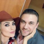 Aracely Arámbula Instagram - FELIZ CUMPLEAÑOS!!! 🎂🎉🎵♥️a mi gran compañero de vida, Celebró mucho tu Vida 👏🏻👏🏻👏🏻 gracias por ser mi gran amigo mi manager y mi compañero de viajes con el que más me rio y carcajeo 😅🤣🤣🤣y amo tu sentido del humor 👌🏻🎉👏🏻😅♥️ gracias por darme tantas ALEGRIAS y maravillosos proyectos #TEAMO HAPPYBIRTHDAY !!!! 🎁🎉 LARGA VIDA CON TODA LA SALUD Y MILLONES DE BENDICIONES!!!! TE AMAMOS !!!!! Tus sobrinos and family 🎂🎁♥️🎉chin chin #100 ♥️👌🏻😅✌🏻🎂🎁🎉😘 @carlaaraceli
